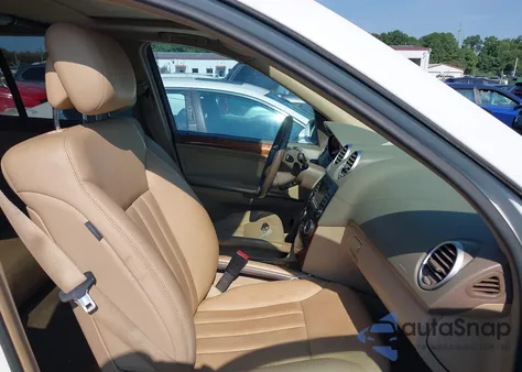 2008 Mercedes-Benz Ml 350 4Matic z USA, uszkodzony, nr VIN 4JGBB86E58A408547